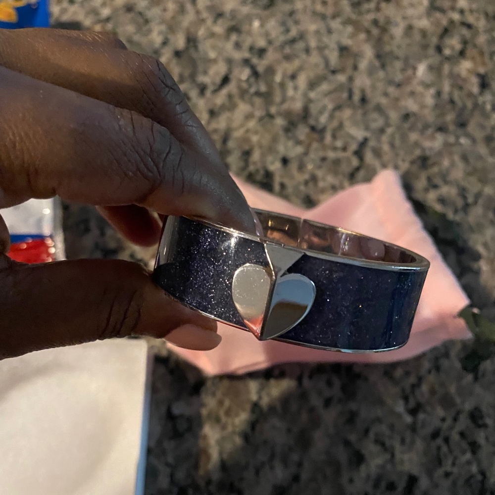 Wide Bangle
